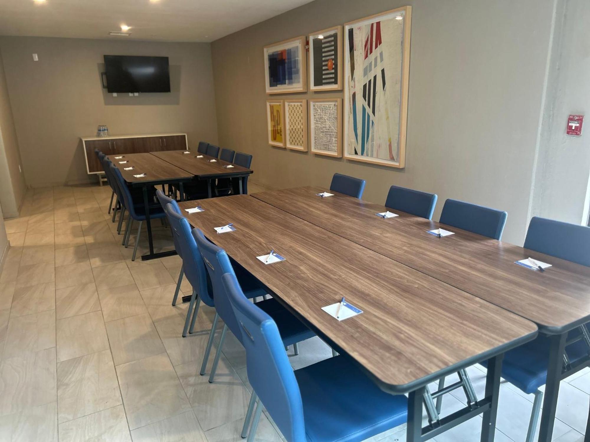 Holiday Inn Express Hotel And Suites Alice By Ihg Εξωτερικό φωτογραφία