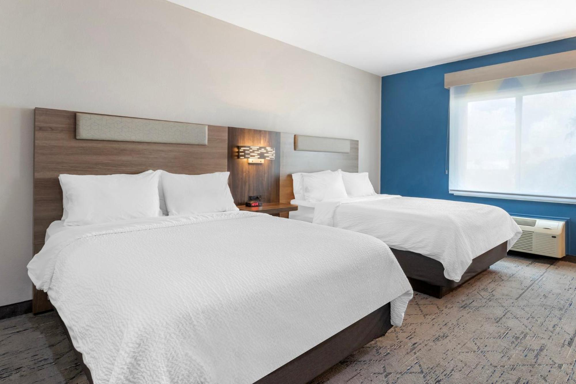 Holiday Inn Express Hotel And Suites Alice By Ihg Εξωτερικό φωτογραφία