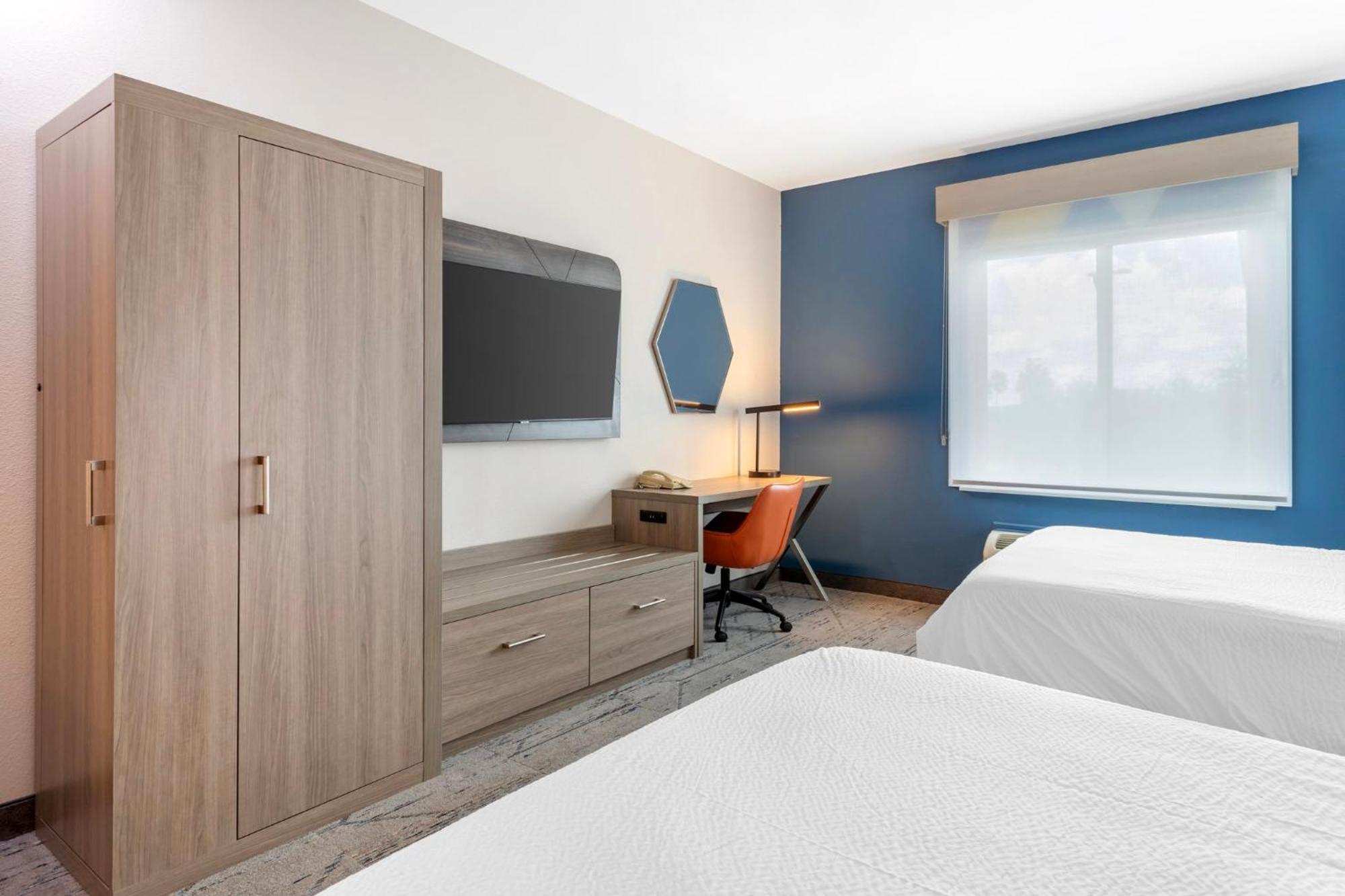 Holiday Inn Express Hotel And Suites Alice By Ihg Εξωτερικό φωτογραφία