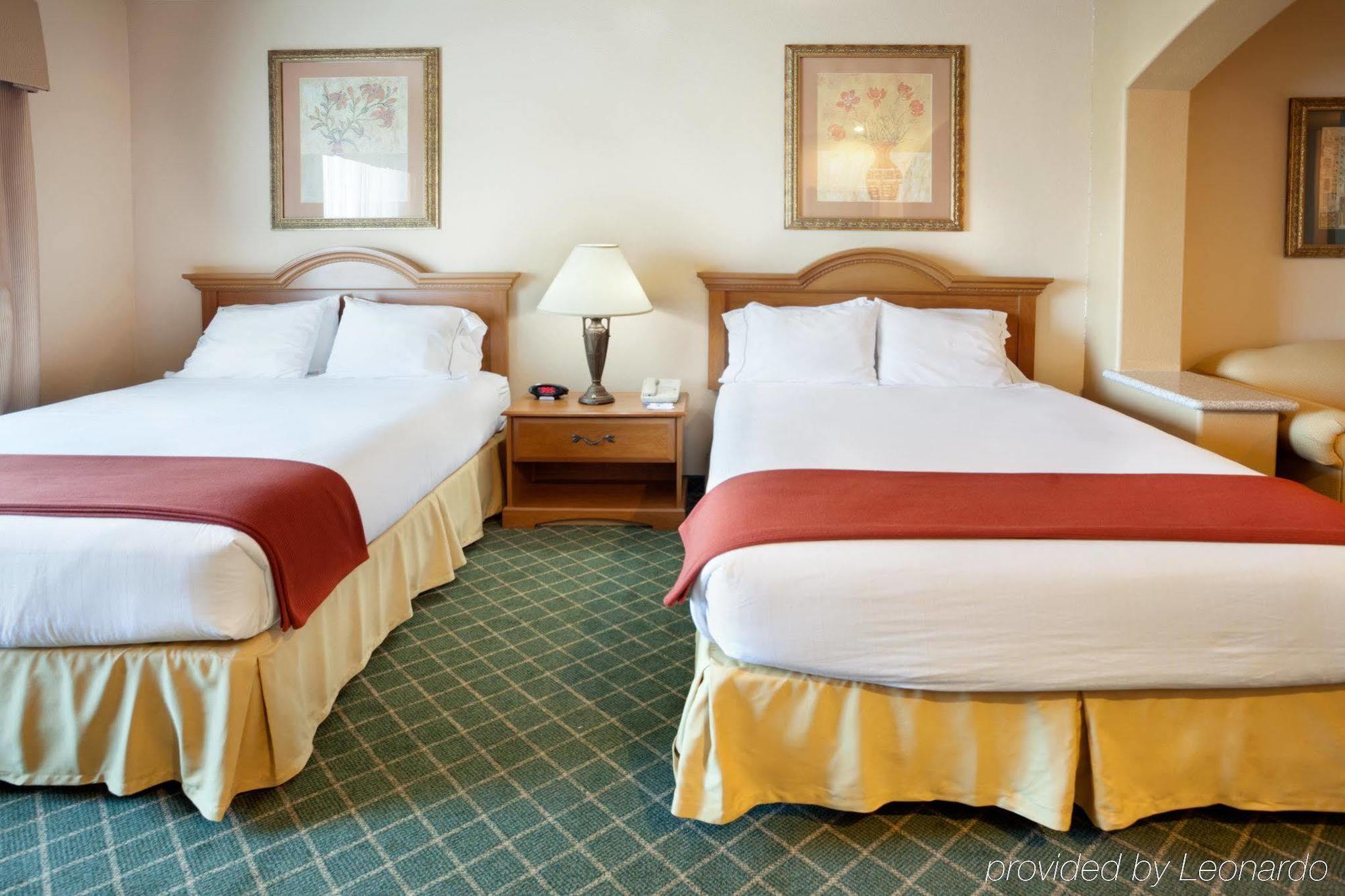 Holiday Inn Express Hotel And Suites Alice By Ihg Δωμάτιο φωτογραφία